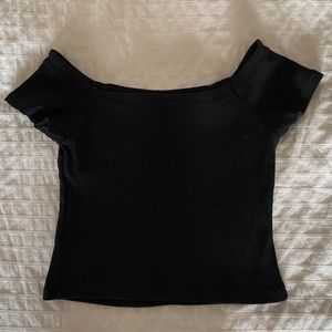 Brandy Melville off the shoulder crop top